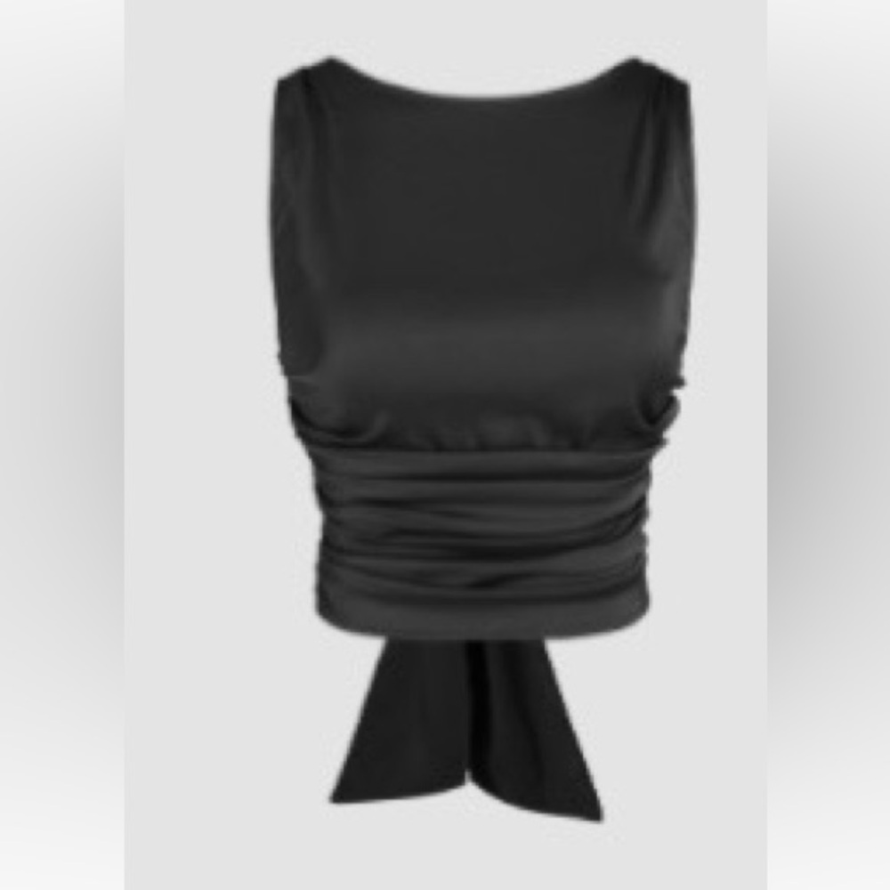 Cider Black Tie-Back Sleeveless Women's Top
Size L NWT